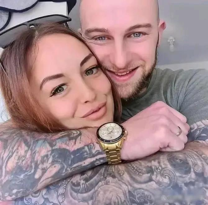 太可怕了，英国一女子在土耳其一家医院治病时不幸死亡，心脏竟然不翼而飞了。丈夫怀疑