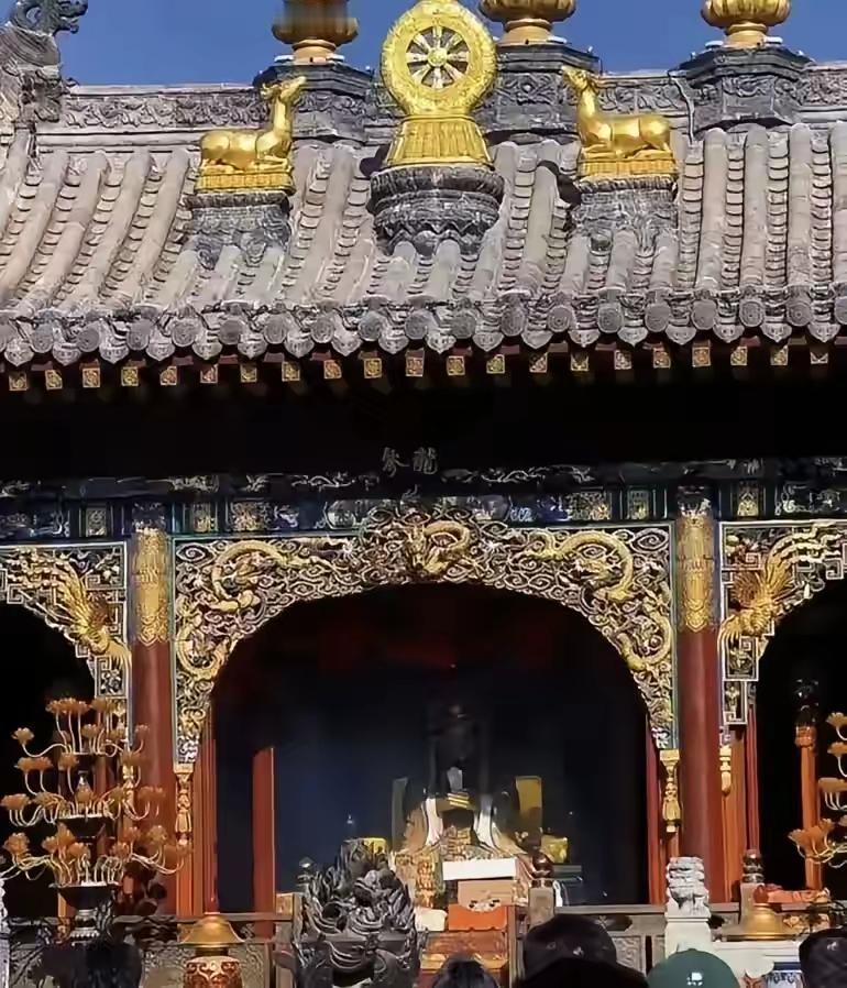 寺庙接连关停，不是管控，是在“刮骨疗毒”！

最近不少寺庙关了。有人猜，是不是国