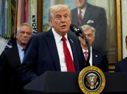 特朗普提议禁止中国航空公司往返美国航班飞越俄罗斯

没见过这么不要脸的…… 
