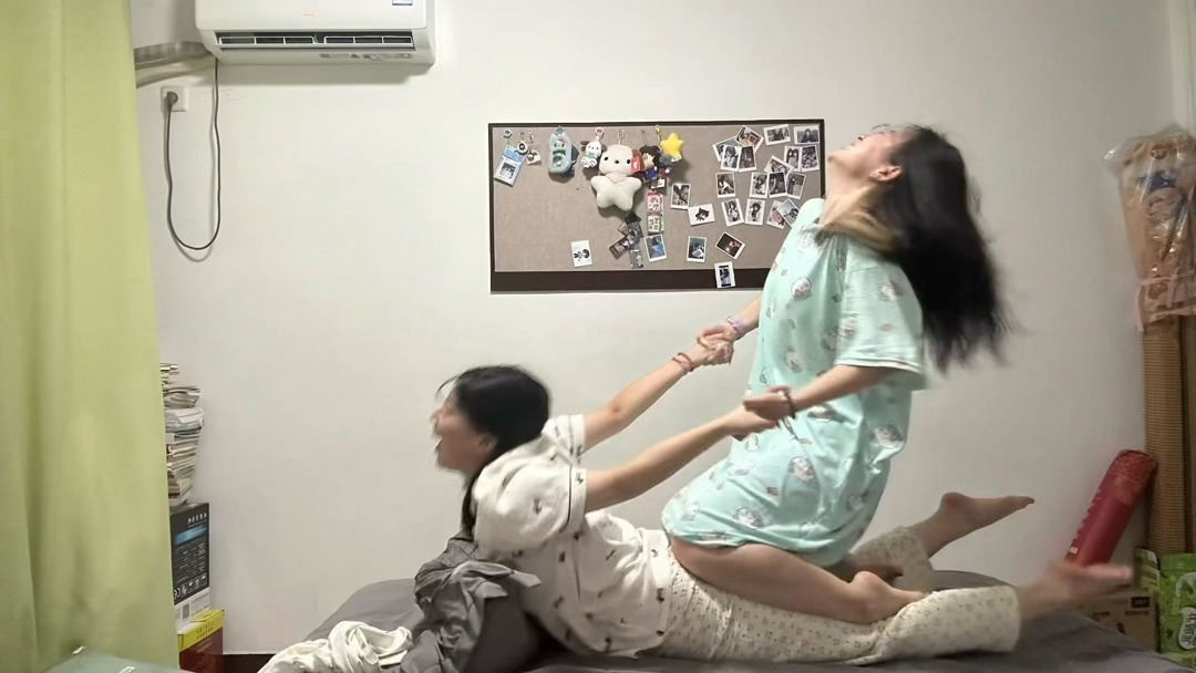 来我妹家cos泰式按摩师傅一次成功呀