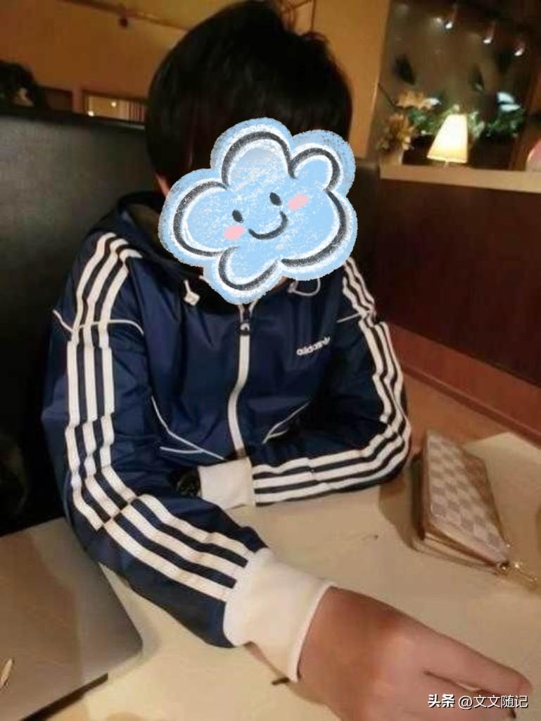 同学年薪50万，人没了。我才明白有些苦不值得吃。

说实话，收到消息那天我懵了。