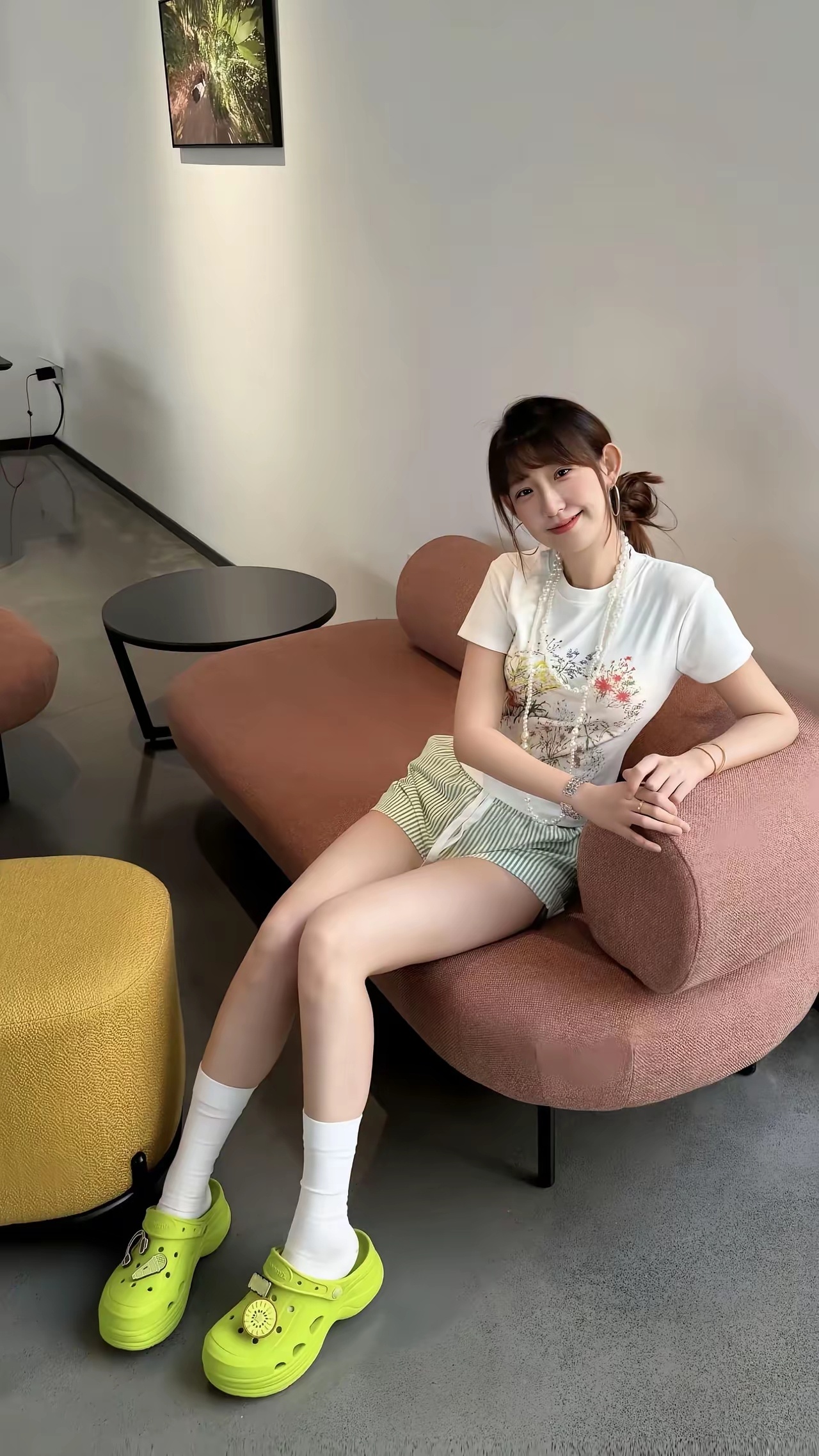 发光的东西不一定是星星 也可能是你 