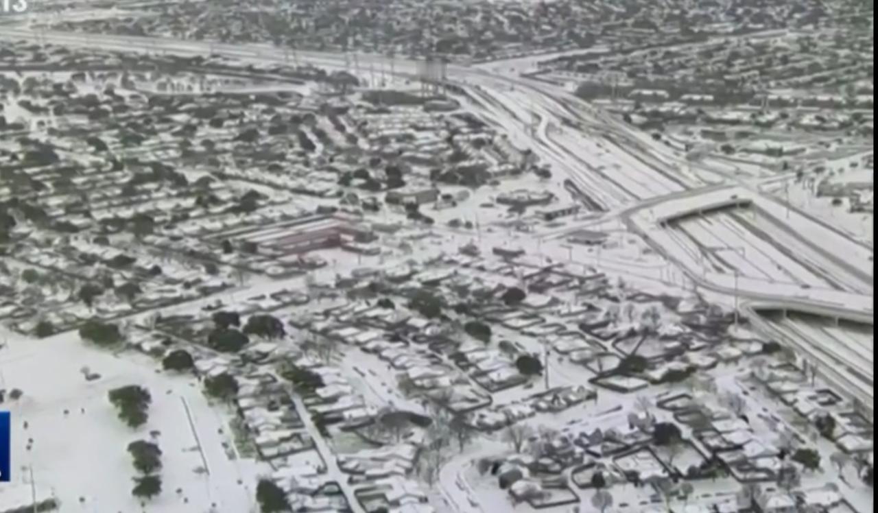 近期，美国遭遇多股冬季风暴侵袭，强降雪、冻雨与狂风共同作用，导致大面积电网瘫痪。