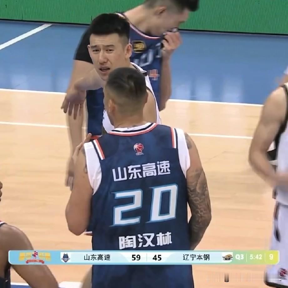 陶汉林知错就改，主动赔礼道歉，付豪当面质疑+姜宇星微笑劝解维护小兄弟代彦龙，夏联