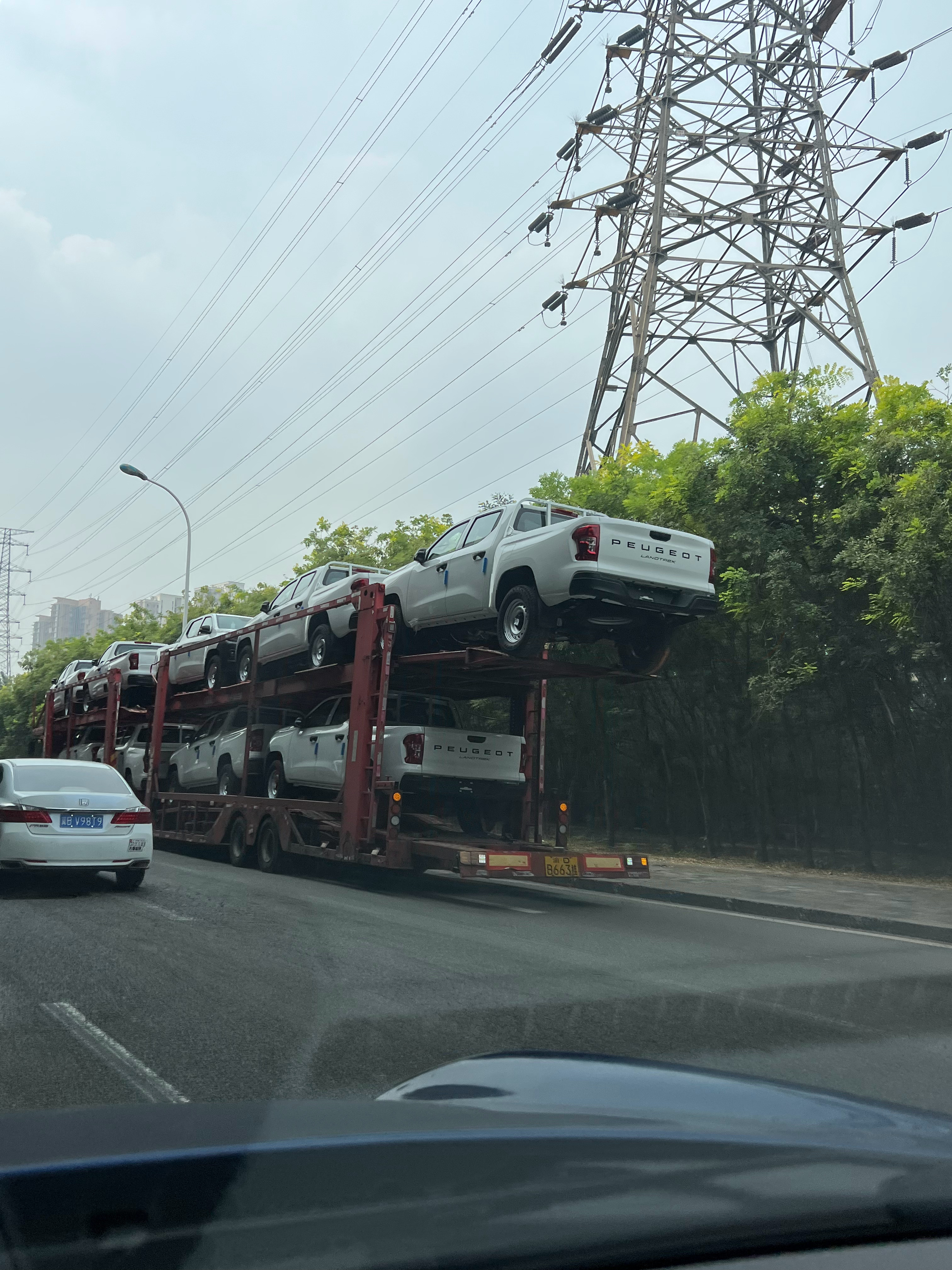 Made in China的 RAM和标致走向全球[喵喵][喵喵][喵喵]牛批！