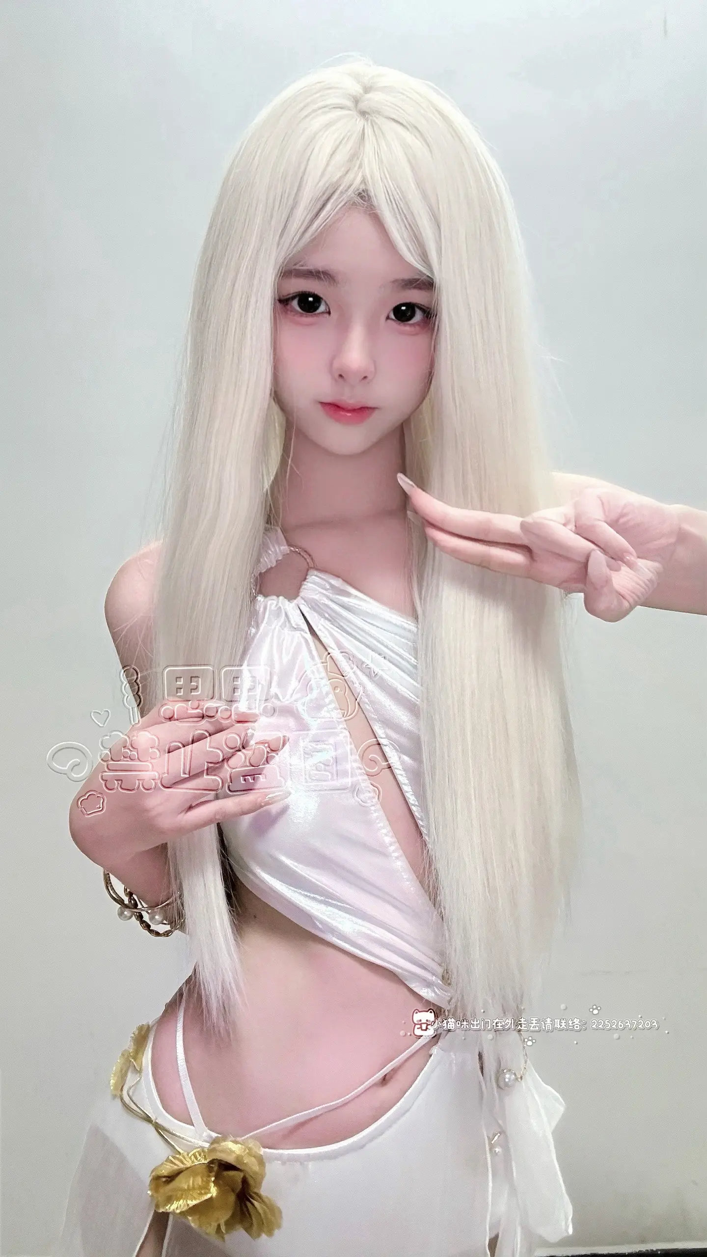 凑不进 看不清。