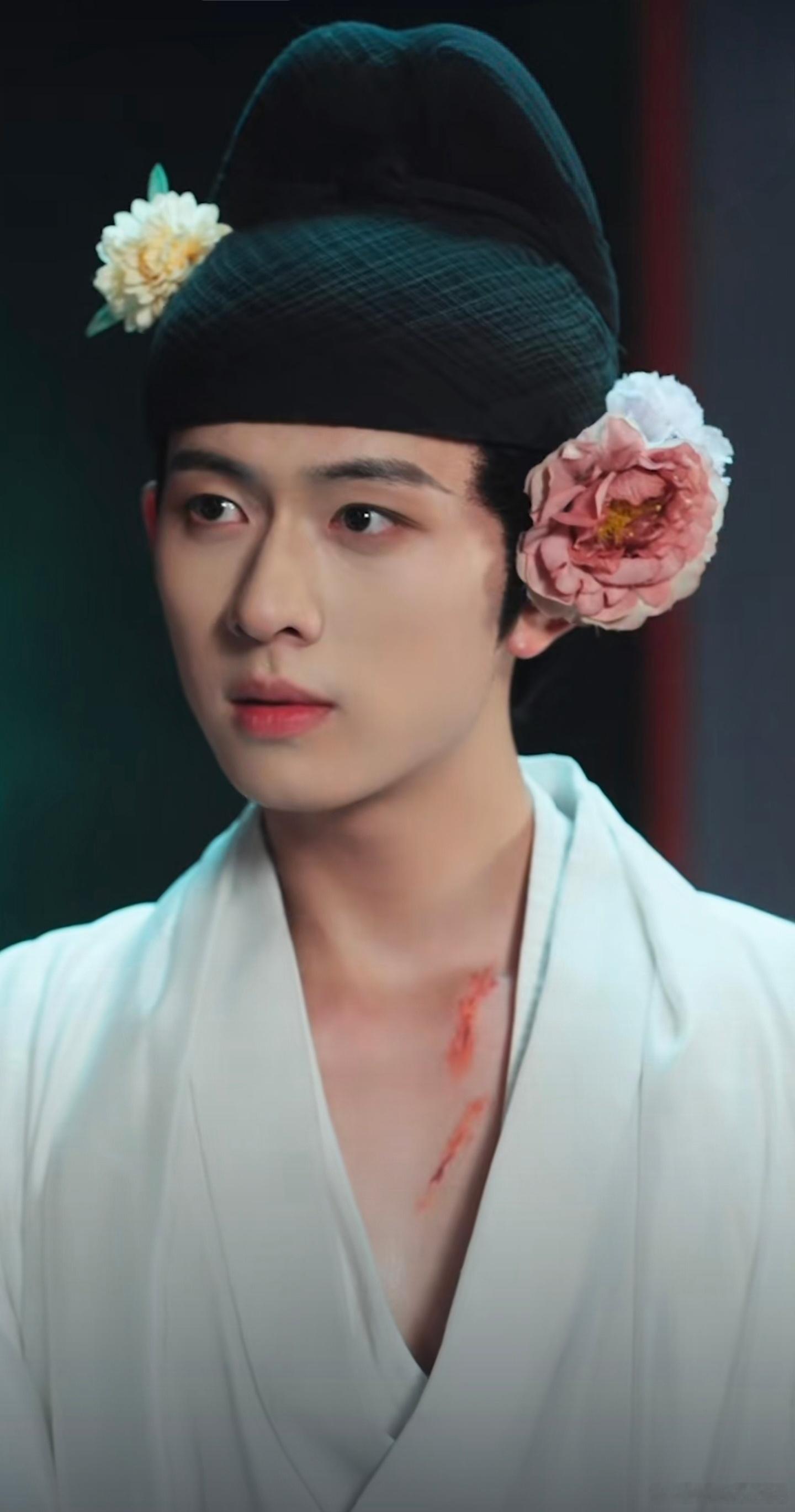 这个男妲己陈添祥我笑纳了这个男妲己陈添祥我笑纳了高颜值的男狐狸！陈添祥演绎的太好