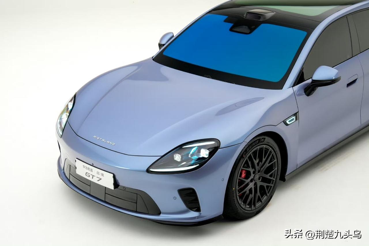 启境GT7亮相了！华系第一境，妥妥的智能猎装新标杆，带你们看看！这台车是真的把我