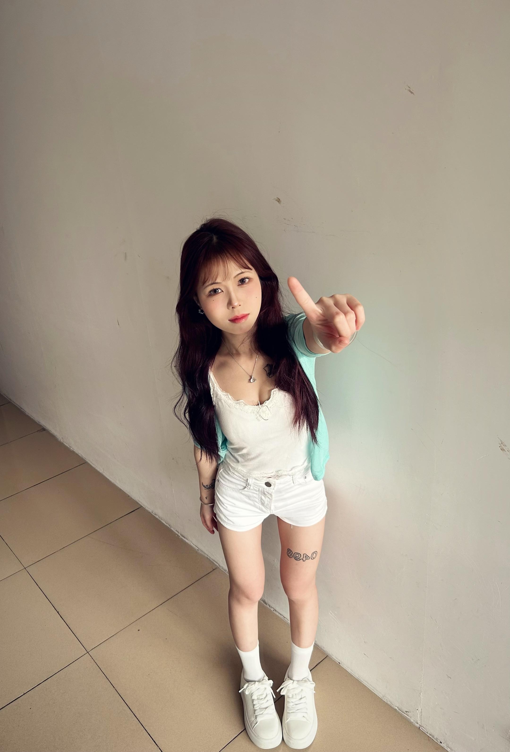 你以后会遇到很多人 但绝对不会遇到第二个我