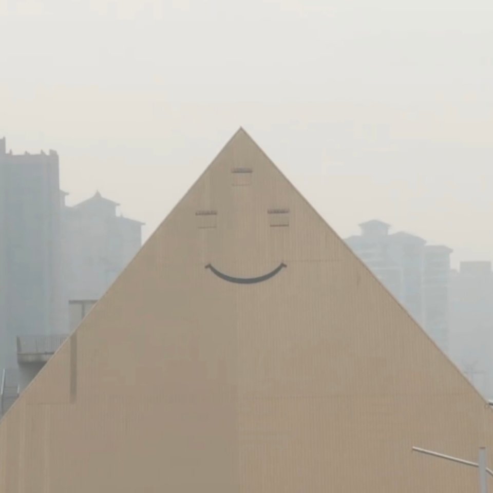 孩子你真的有点有点幽默了。。 