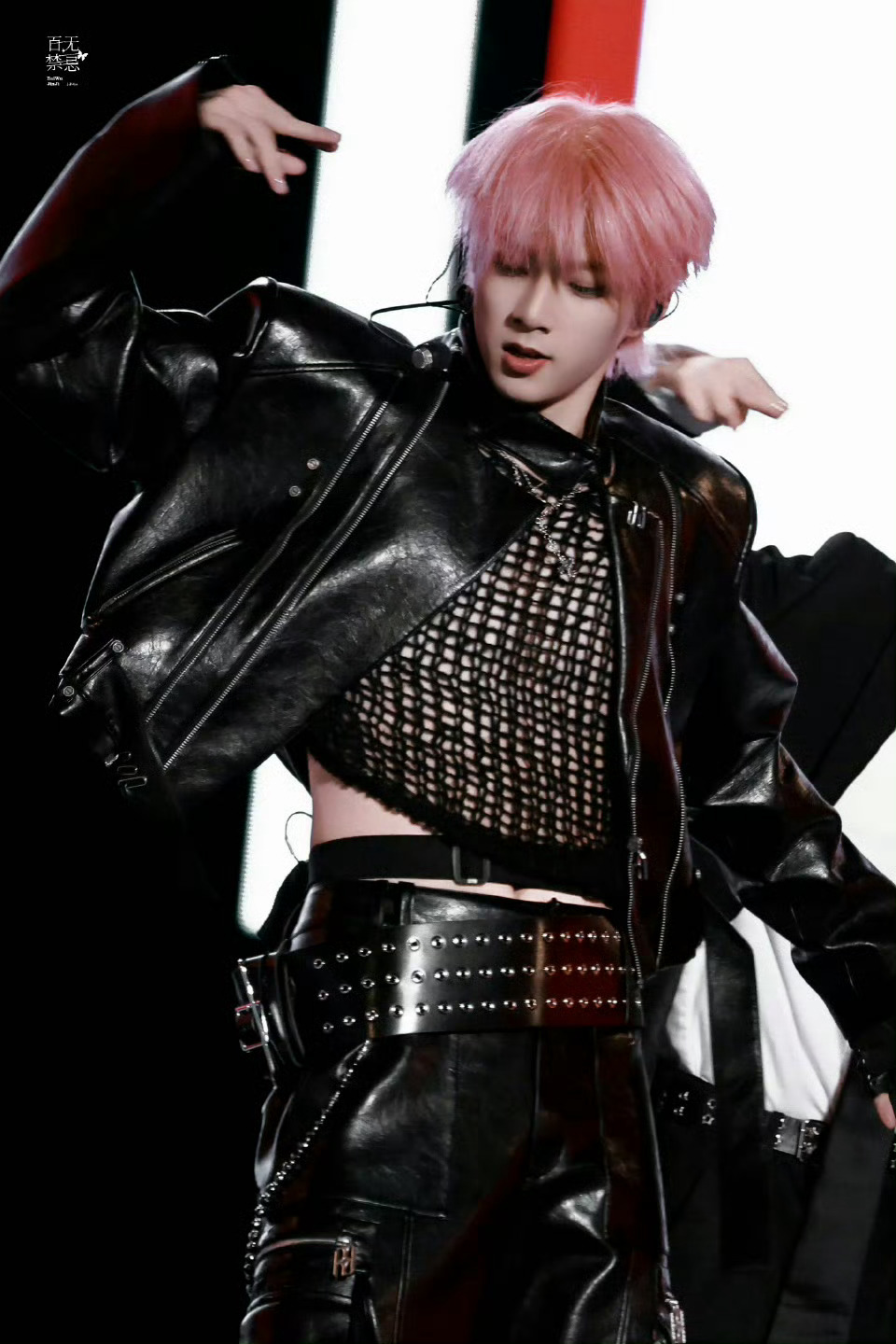 我家爱豆说啥了 “人本身可以成为聚光灯，我自己就可以是发光体。”        