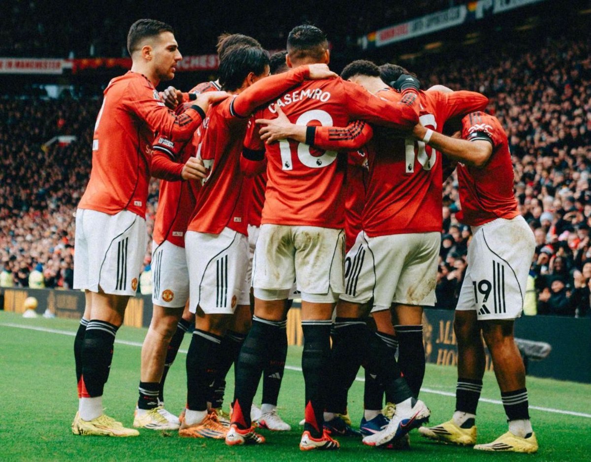 📢 比赛日到来！⚽️ 曼联 vs 水晶宫🏟️ 老特拉福德球场⏰ 北京时间22