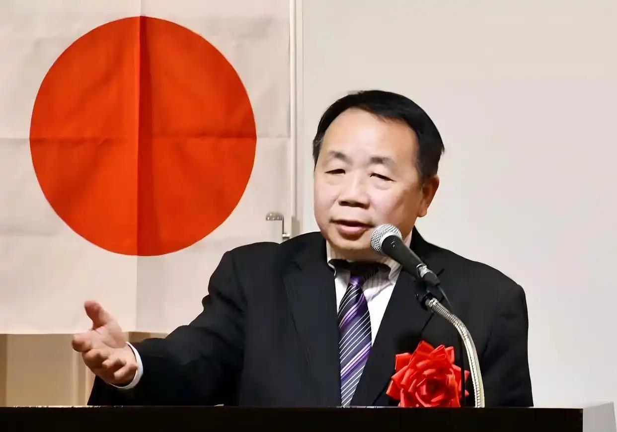 人人得而诛之！

今年7月成为日本参议员的石平，出生于四川成都，拿着国家公费留学