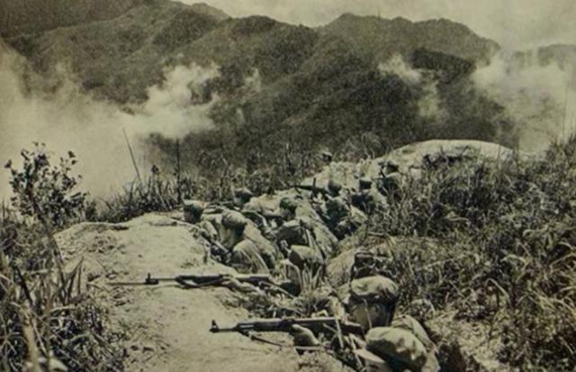 豺狼来了，中国握着猎枪。普京说过，中越712炮战以后，再没有哪个国家敢轻视中国，