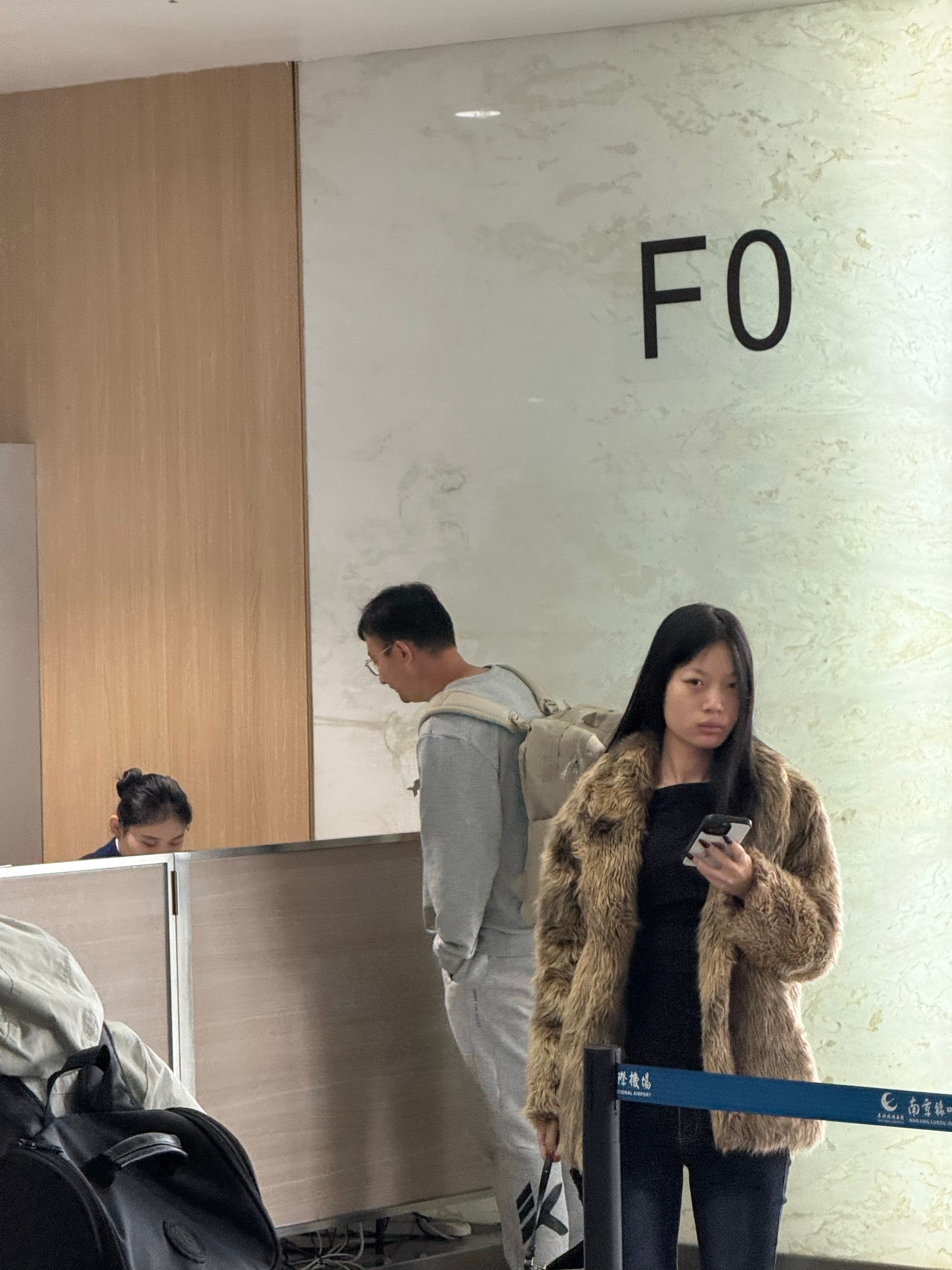 南京机场上大分！新增了一个F0值机柜台，无托运行李的乘客可以直接办理，不用排队，
