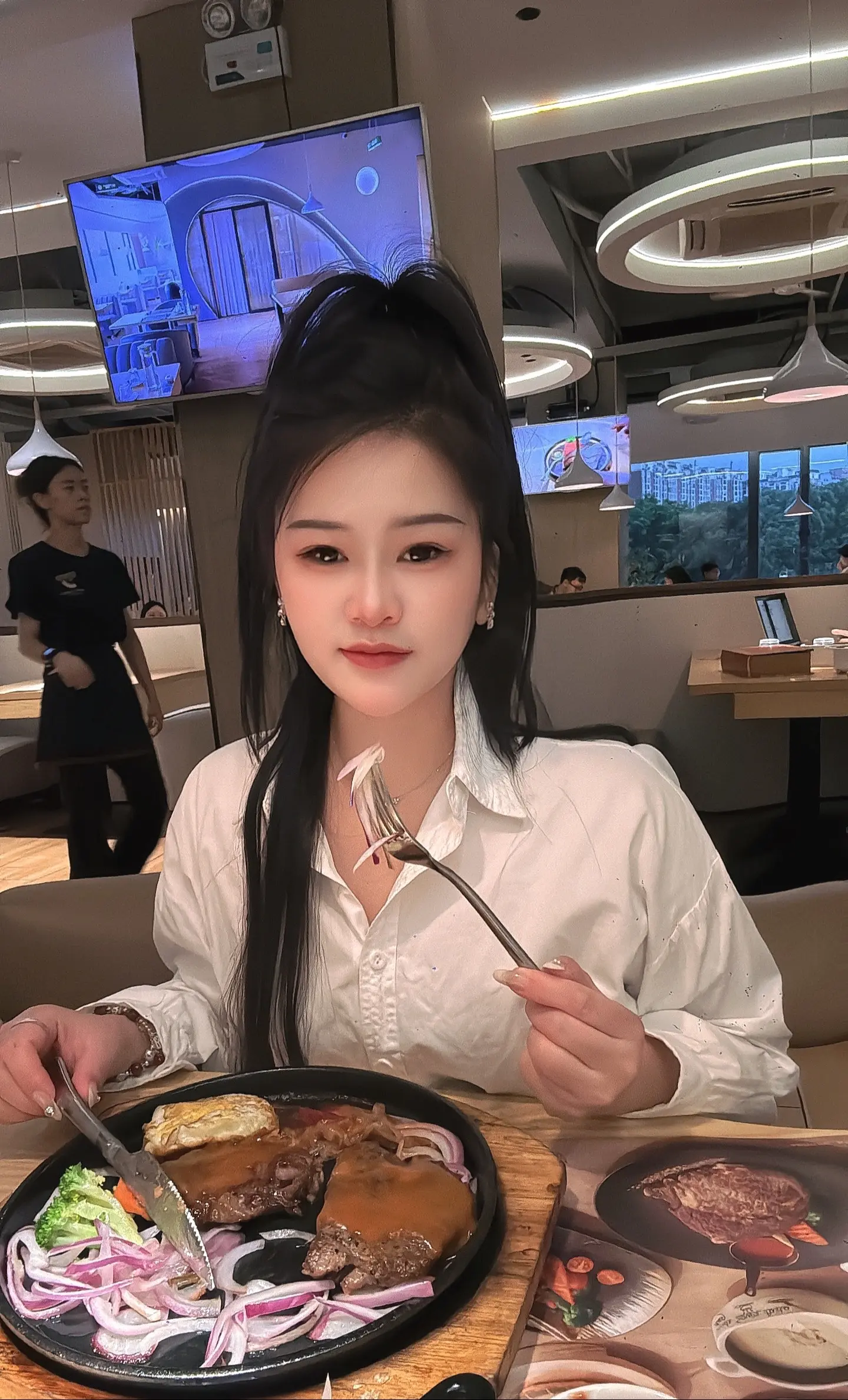 如果改不了现状。那就以自己力所能及。喜欢的方式过好每一天