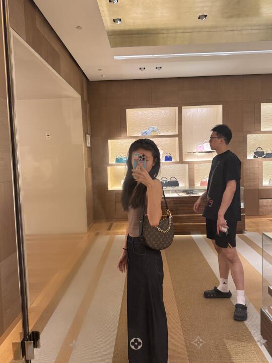 Lv Cookie bb好看的