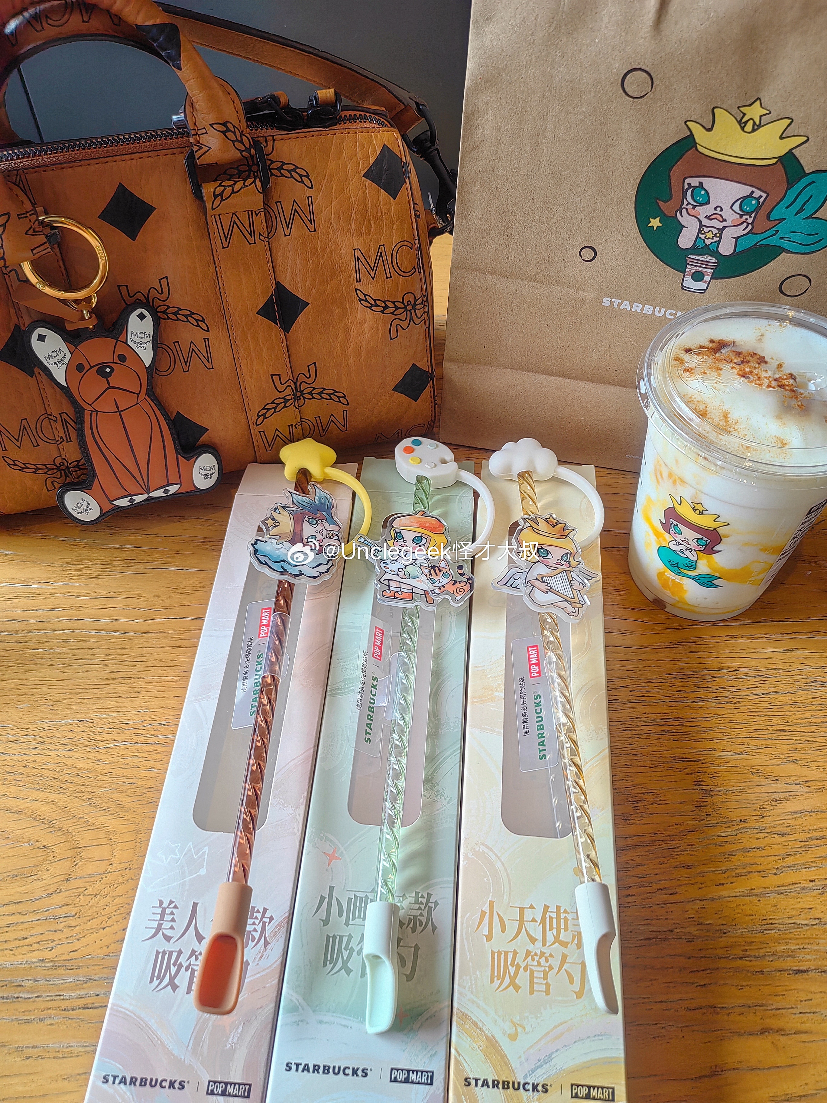 可爱Mollyᜊ•͈⌔•͈ᜊ 鞍山·星巴克(万象汇店)