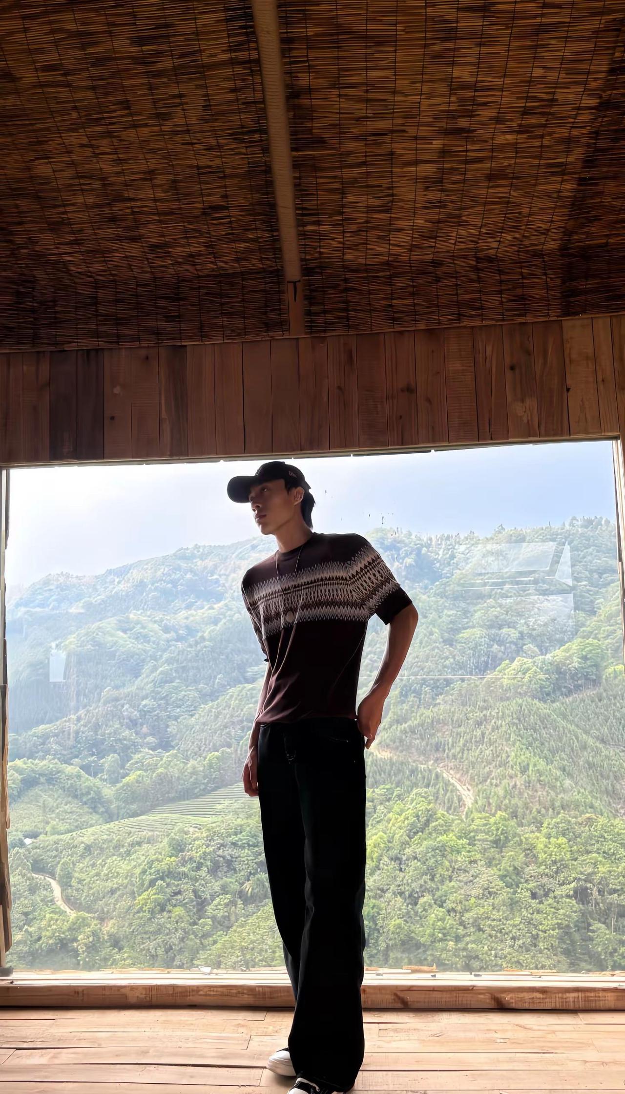 醒时春山 insanitycrew