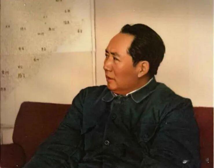 片面说事实是一种假话。比如右派走资派谈前三十年只谈吃不饱，不谈底子，不谈干了多少