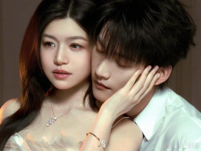 星光大赏内场 我吃这么好都是我他大坝的应得的谢谢你狙击蝴蝶     美哒哒