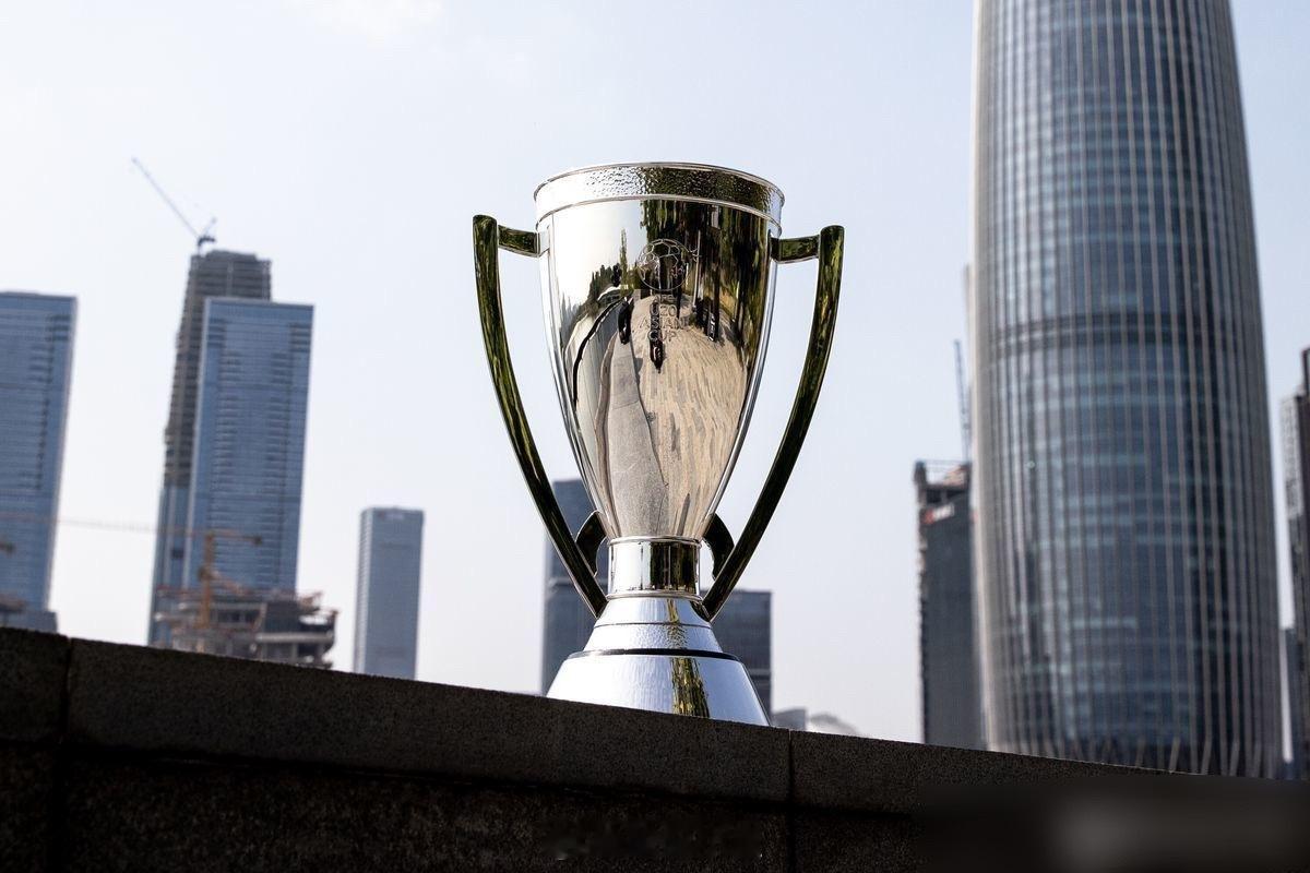 亚足联官方今日宣布中国将举办2027年U20亚洲杯，这也是中国连续两届承办该赛事