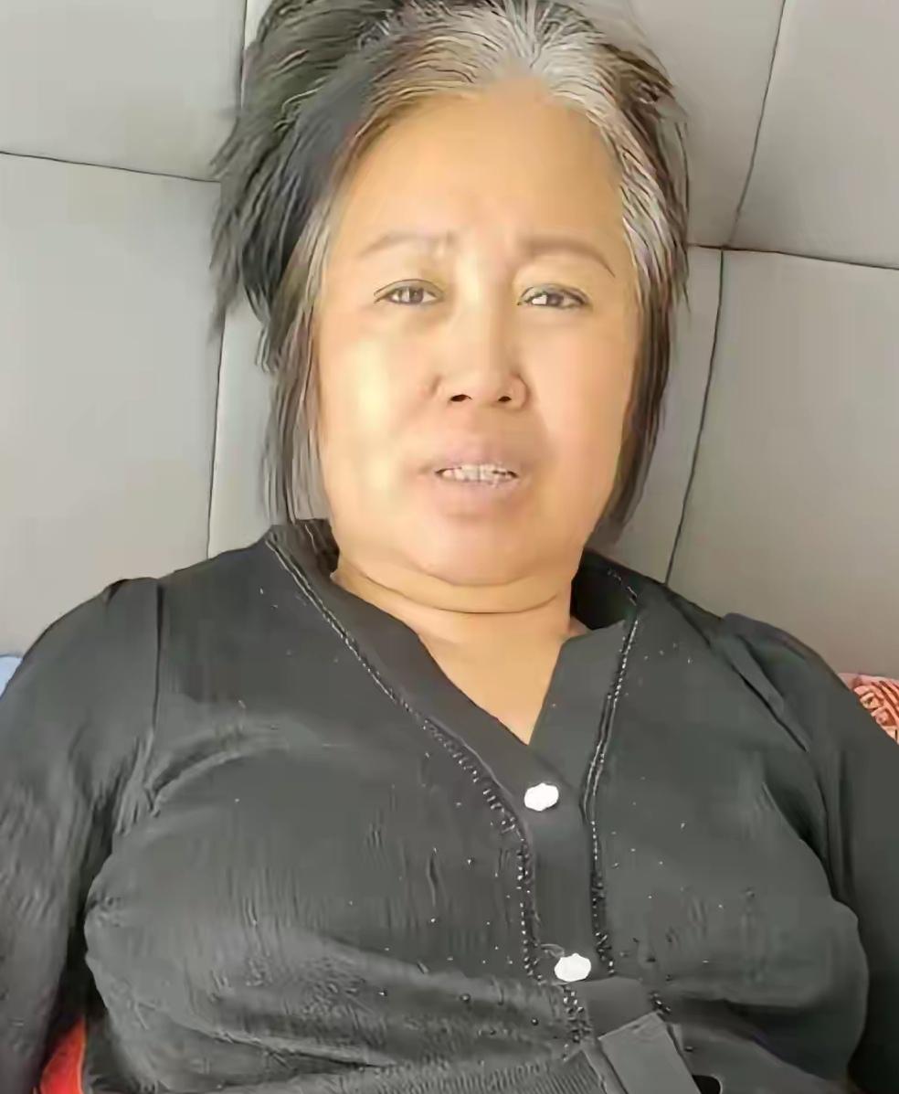 前几年，山东一位67岁的大妈成功诞下女婴，这事儿当时全网都炸锅了！如今孩子都会蹒