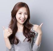 人活一世，
不必讨所有人欢心
 
人这一辈子，终究是活给自己看的。不必把他人的眼