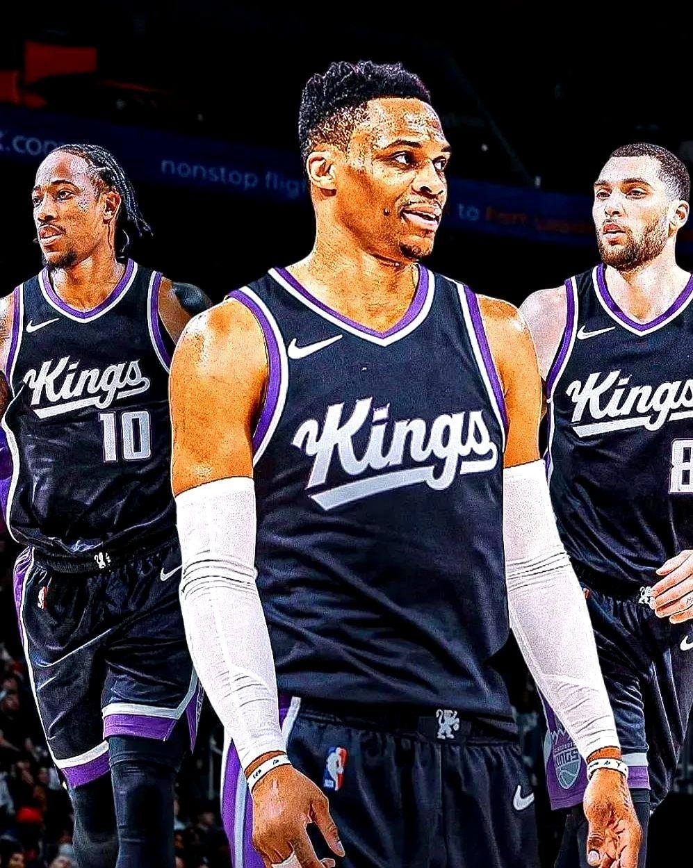 国王输太阳了，100比112，输得挺实在。

威少今天打得还行啊，30分钟拿19