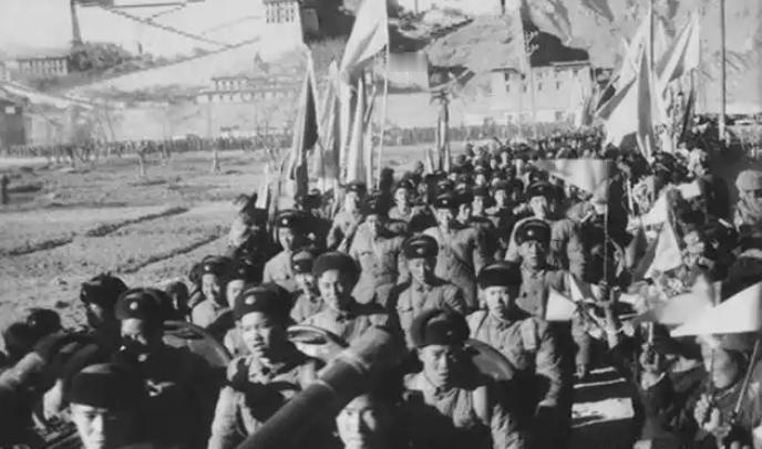 1962年，中国把印度打败后，世界各国什么反应?

1962年10月，全世界的目