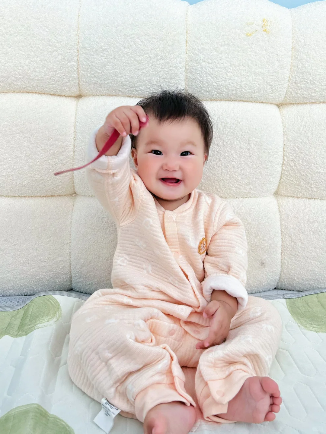 宝宝秋冬必备！这连体衣真的很好穿