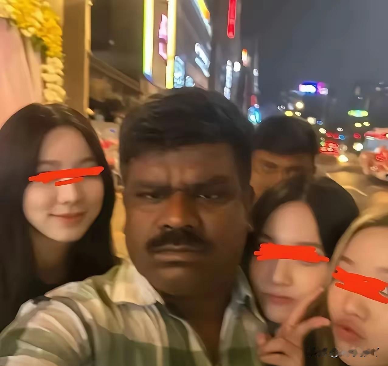 兜里面只有150块
在中国玩一圈，最后还剩下150块。最近在印度流行一个“挑战”