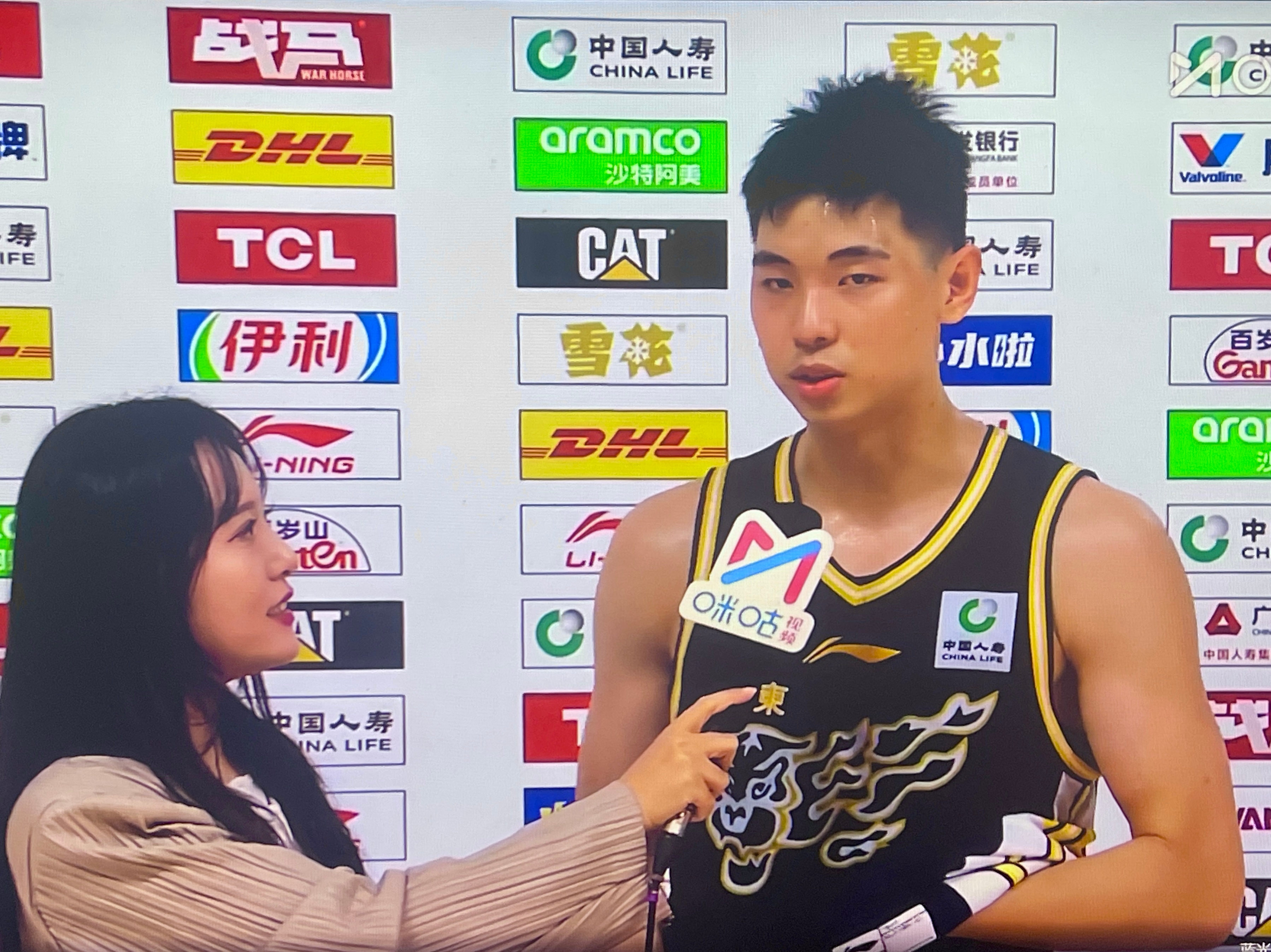 cba广东男篮vs广厦男篮 广东主场96-78击败广厦。上半场打完广厦在客场还领