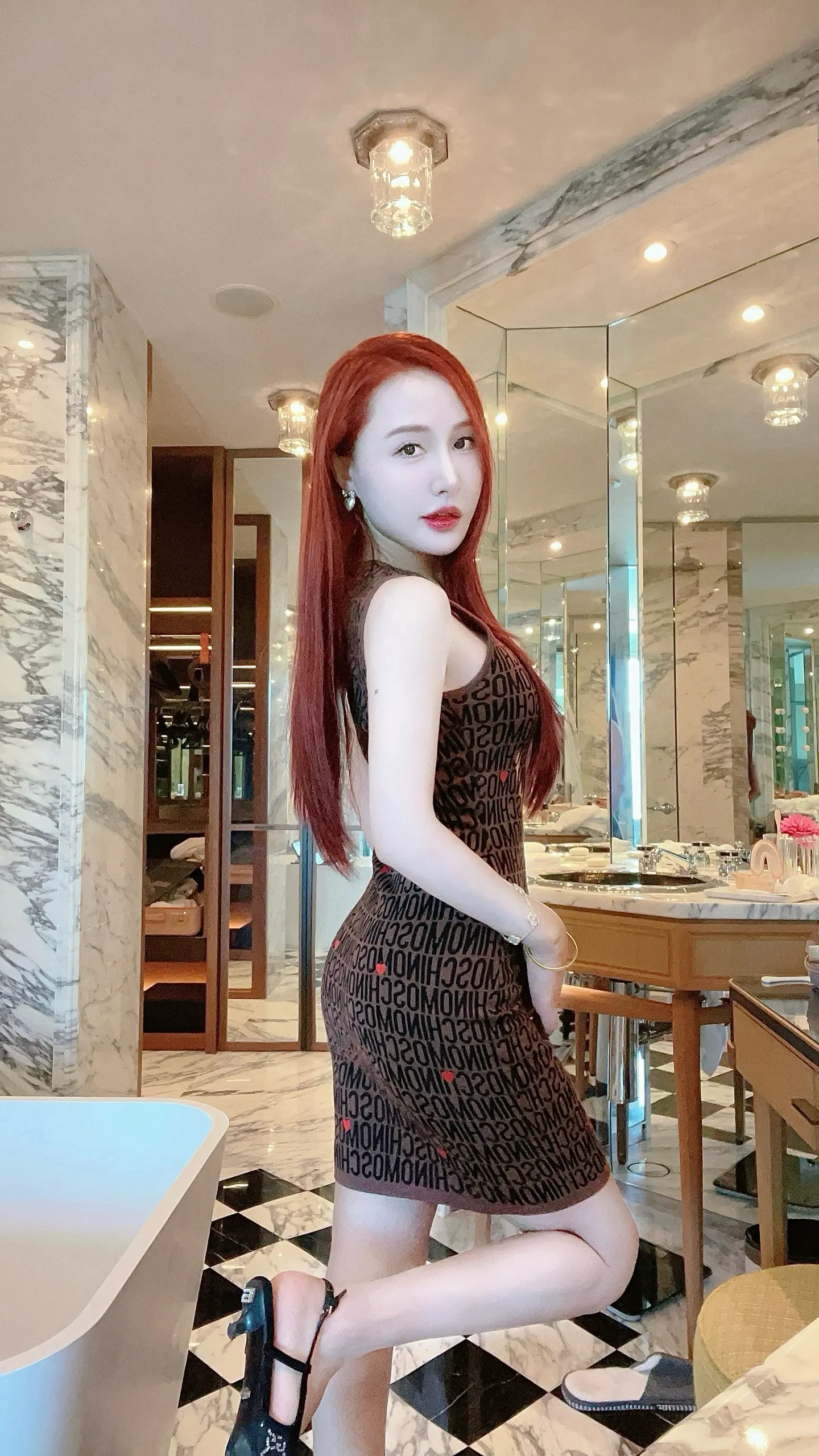 人生如果不能玩一场真正意义上的正和游戏，我觉得挣再多钱都没有意义