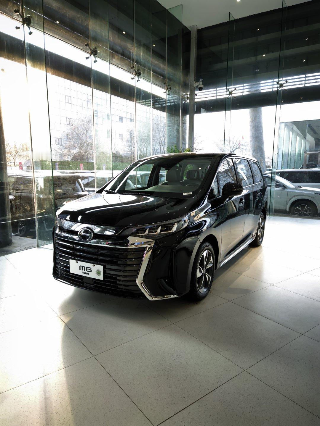 谁家拍摄能买200多块钱纸箱子啊拍完今天，我都可以进厂打箱了大v聊车 传祺m6 