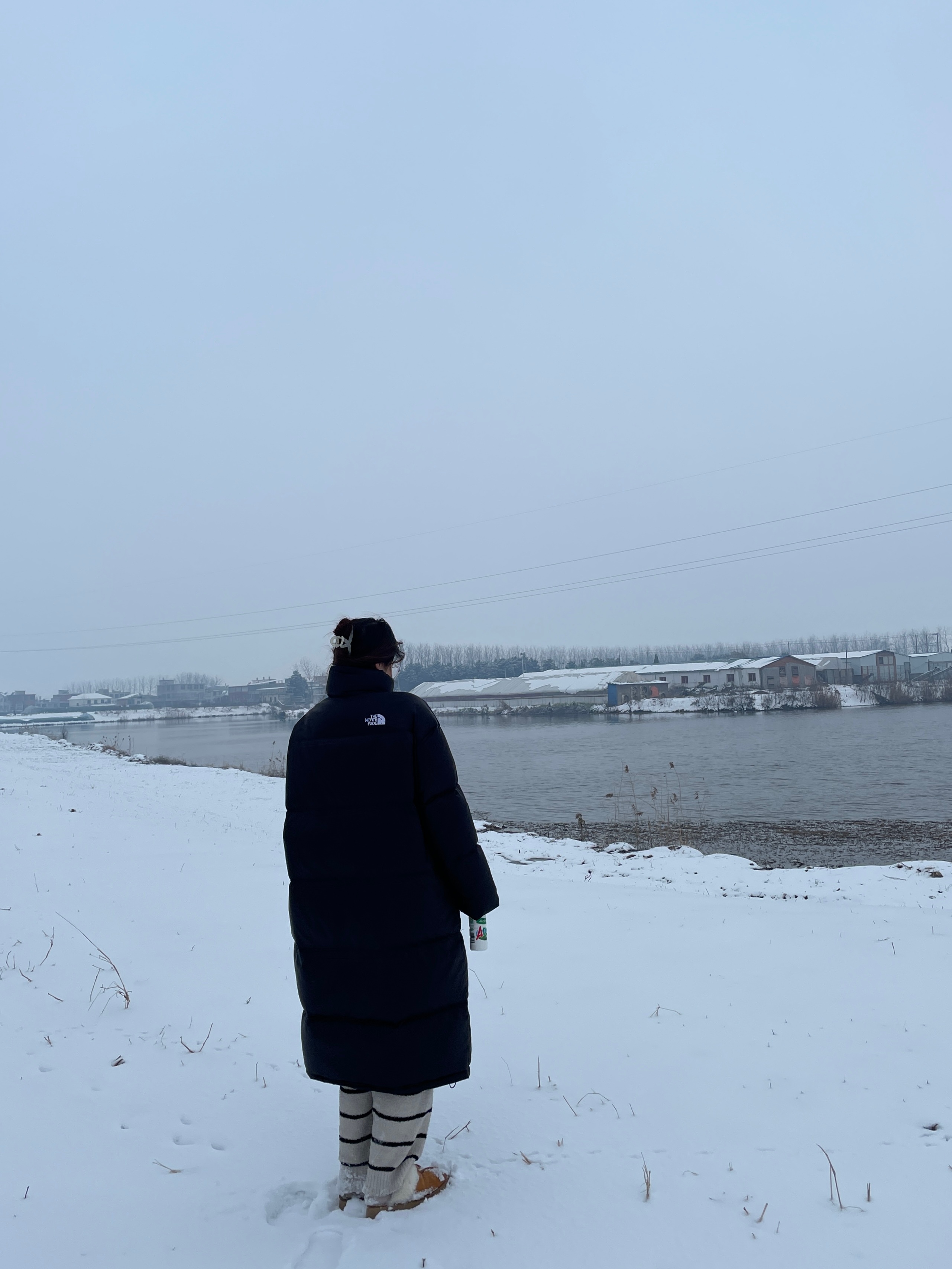 冻死啦下大雪也没有想象的好玩（不爱雪天了） 出门到处滑 ​​​