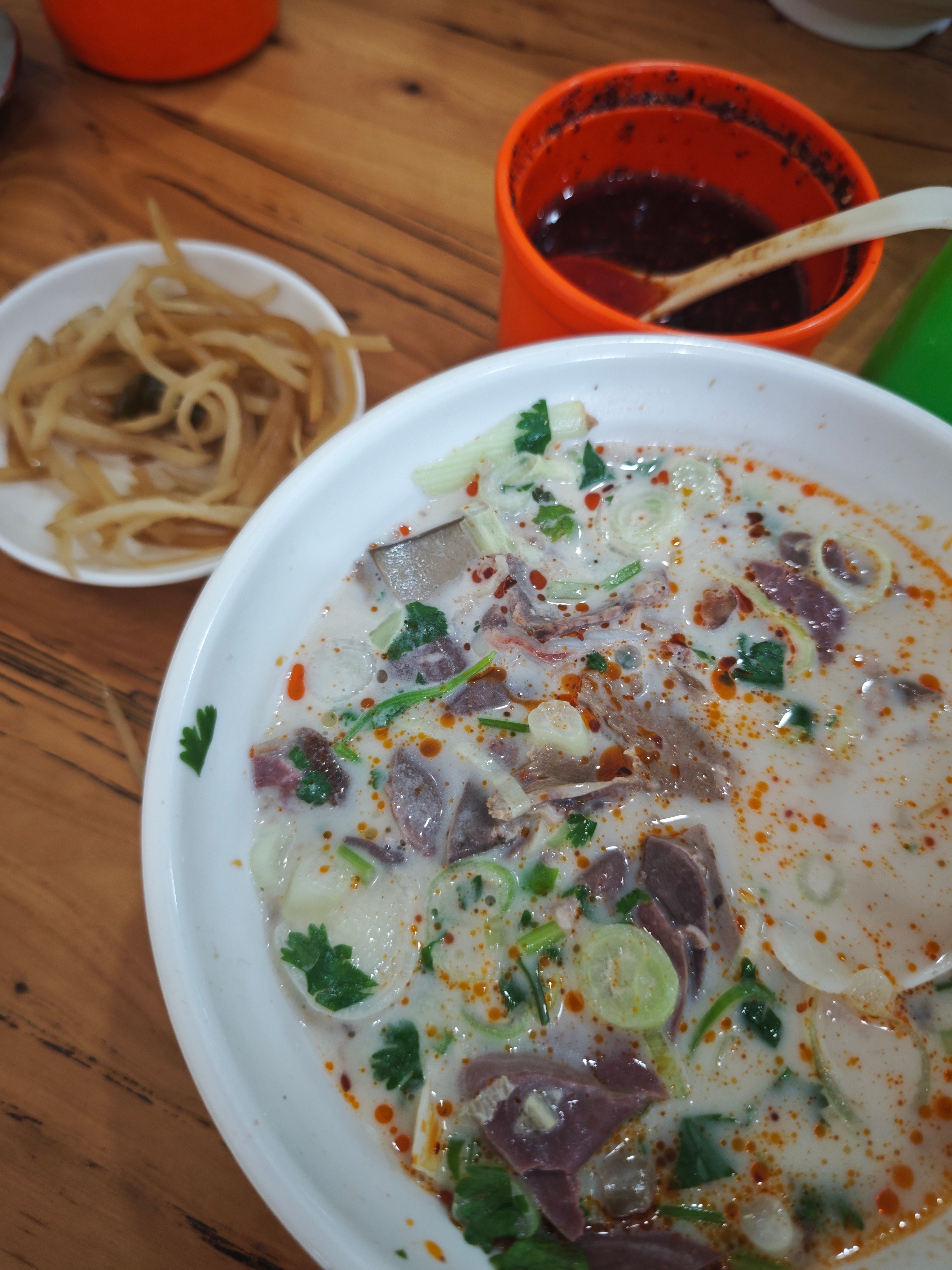 羊汤必须趁热喝 聊城·赵家羊肉羊汤馆开发区店