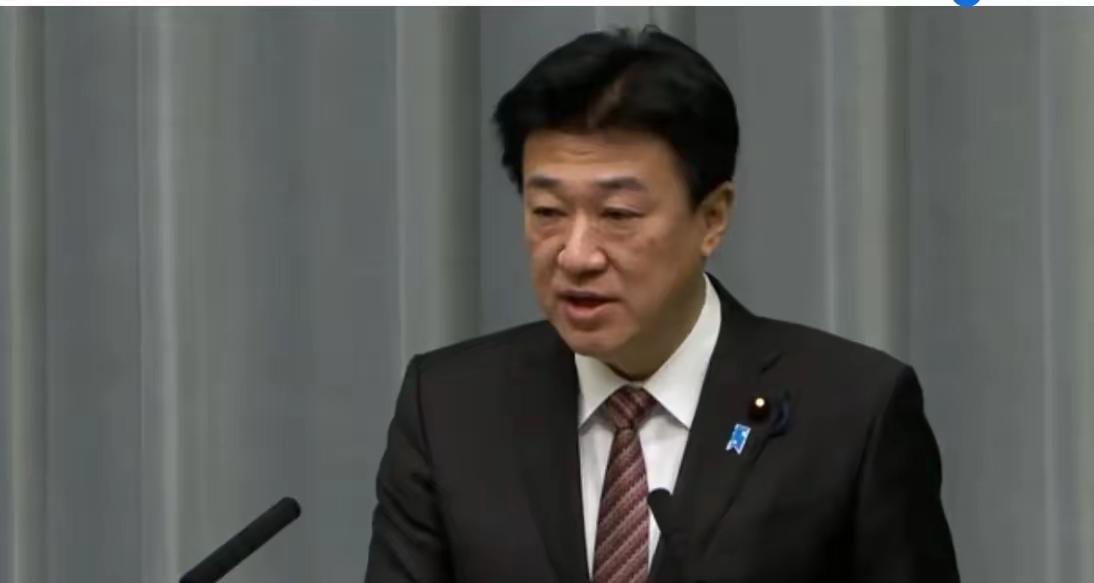 针对美国两院对日本的支持声援，日本有关方面出来表态了。12月26日，日本官房长官