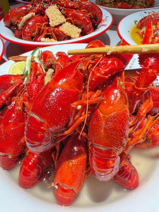 南京开了好多年的龙虾烧烤老店！！