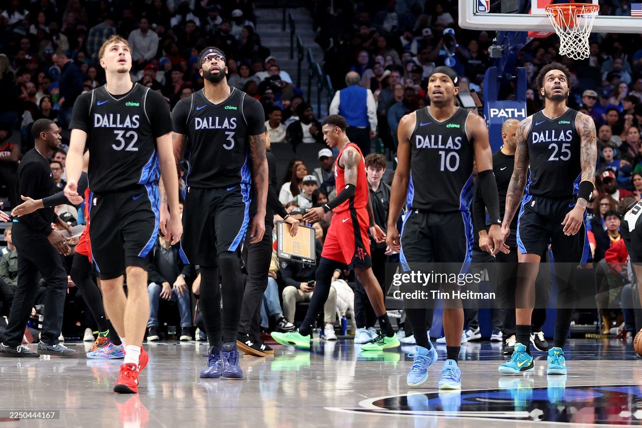 MFFL 来自Shams的消息。到了明年的8月6日，戴维斯将有资格签下一份4年2