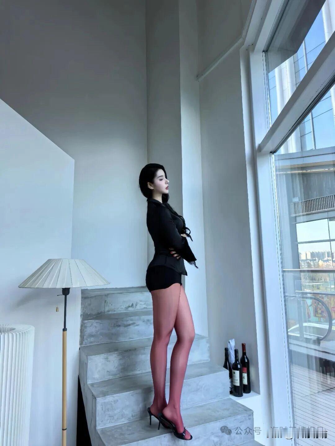 选择一双什么样的高跟鞋好看?