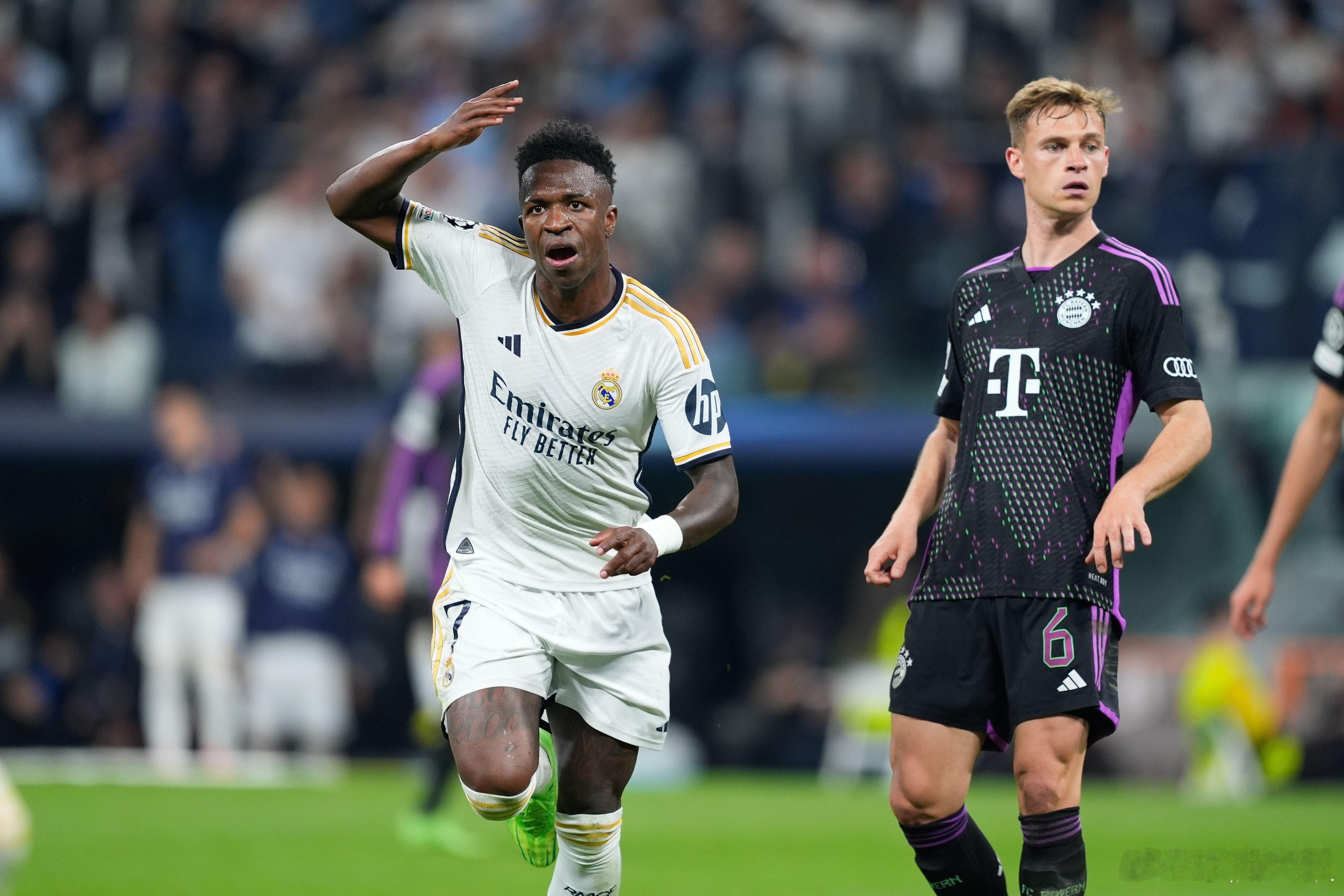 英超  狼队🆚阿森纳首先，让我们来看看主队埃弗顿。这支球队似乎正处于一个重建期