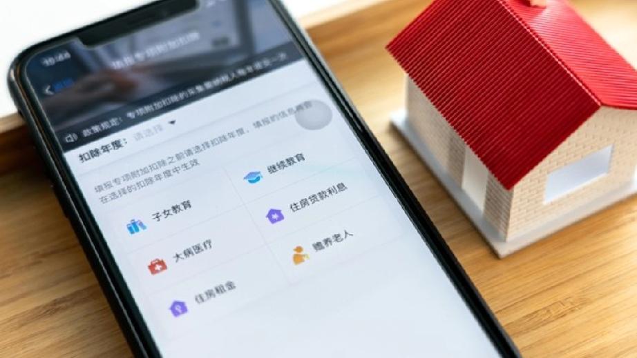 老铁们，这个问题问到点子上了！最近不少人在后台问老牛，说想来海南买房养老或者投资