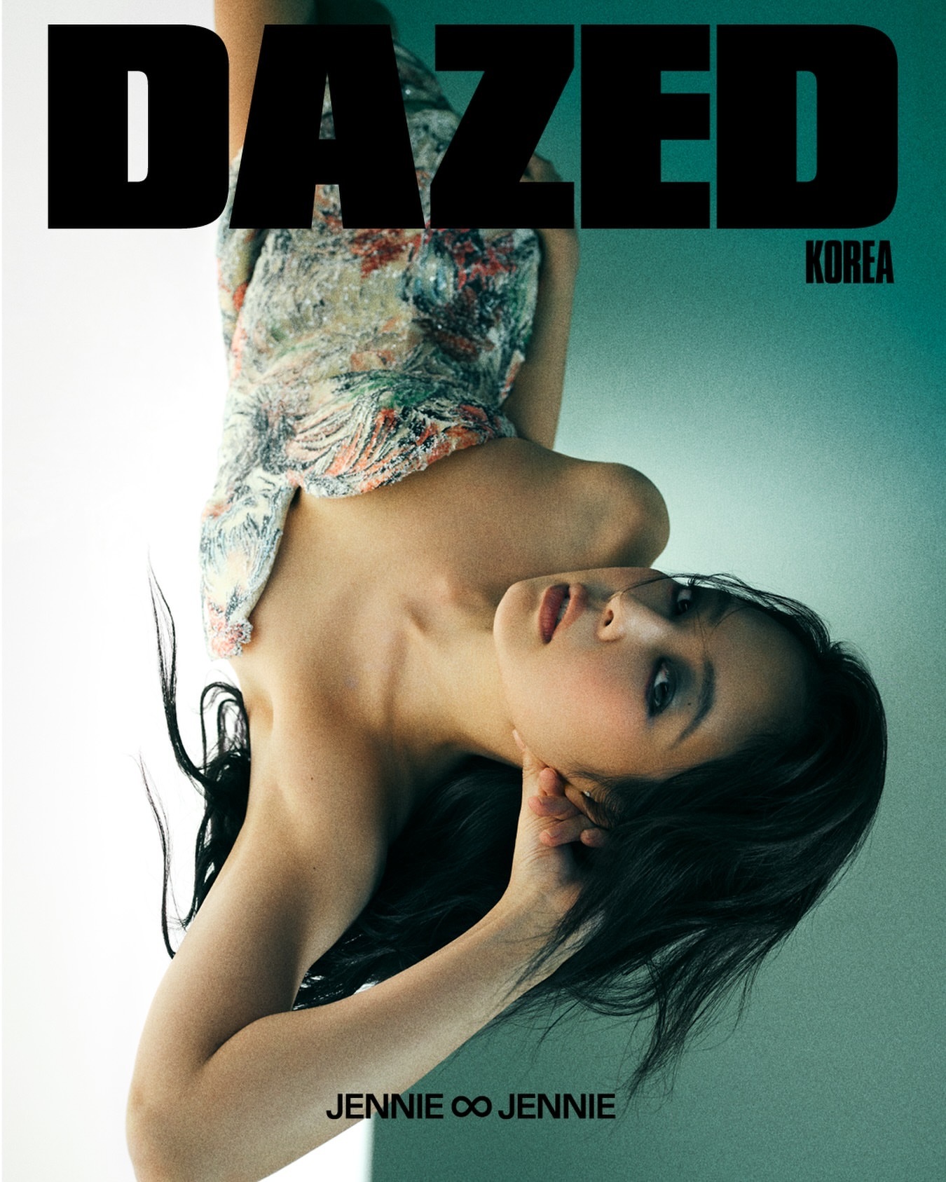 JENNIE+JENNIEJENNIE登上韩国版《DAZED》六月刊封面，身穿C