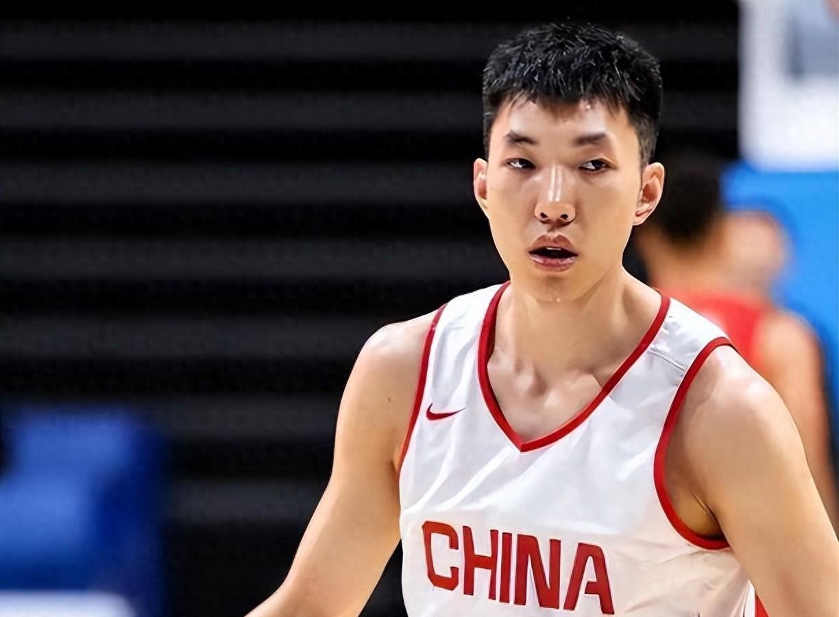 差一点玩完，没有他今天新闻媒体会彻底疯狂，
每次输球就习惯性地∶我们是一支年轻的