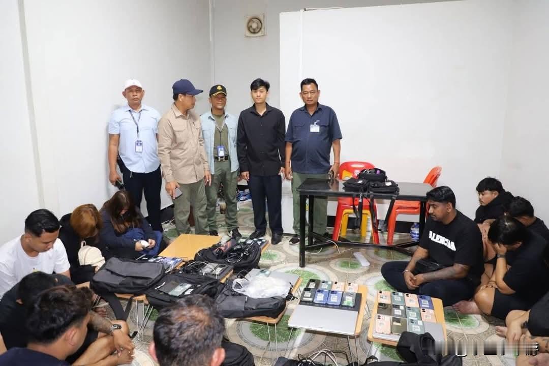 波贝抓获86名印尼人，查获数百部手机

7月18日，柬埔寨警方在波贝市突击搜查了