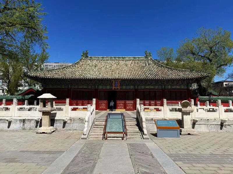 馆长回复网友纠错获点赞，独家回应新京报：一直在听取建议