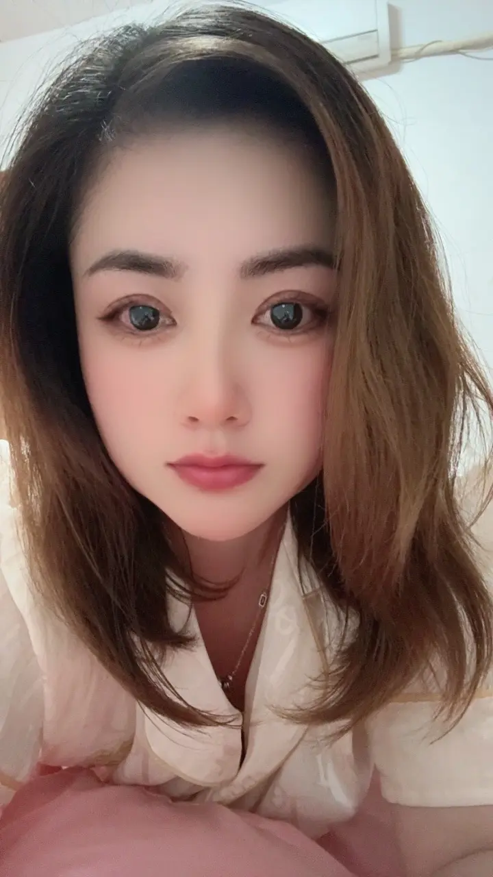 要么就睡不着，要么睡着了总是做梦，睡眠质量不好头发老是掉，该如何是好？呜呜～