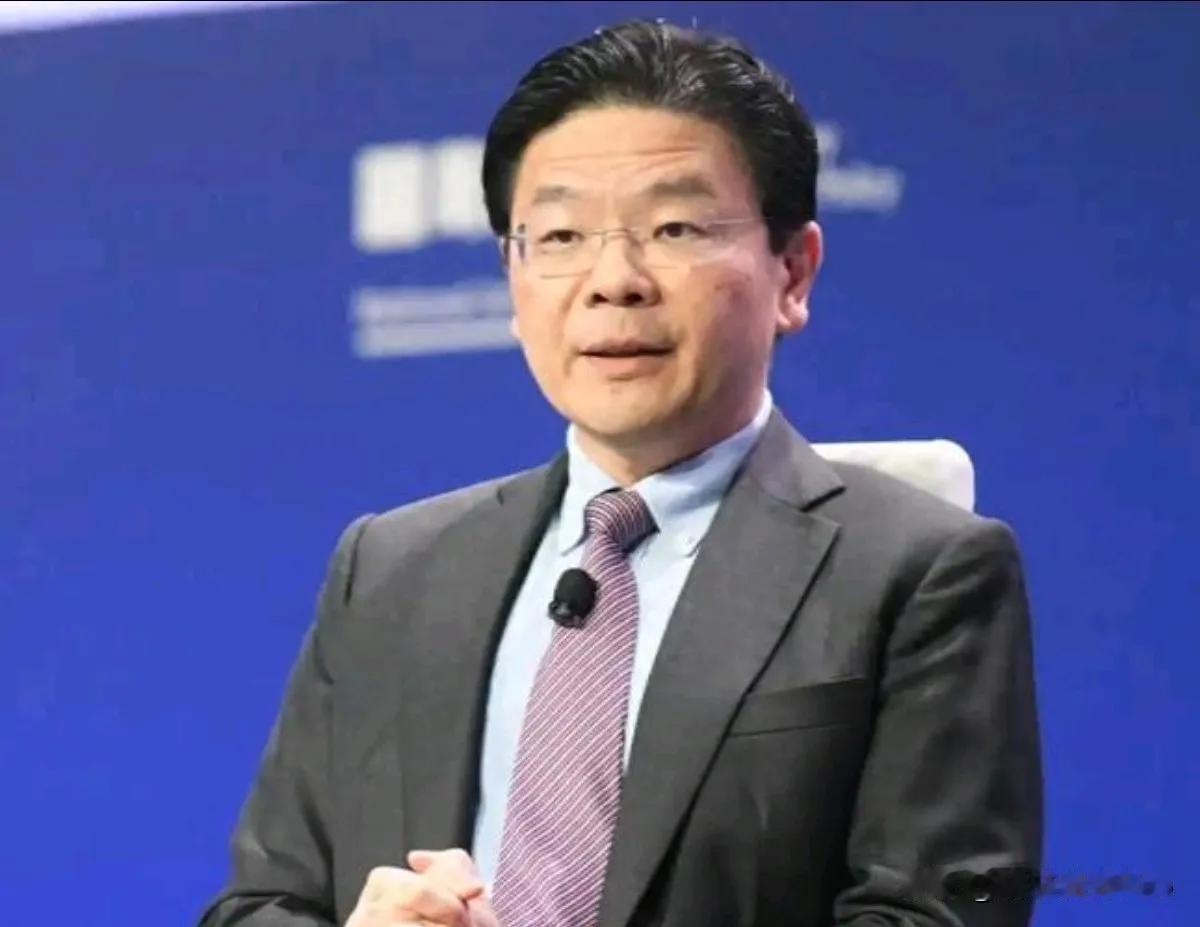 这世上的事，有时候就是这样，你越给他脸，他反而越觉得你好说话。有些角色，天生就懂