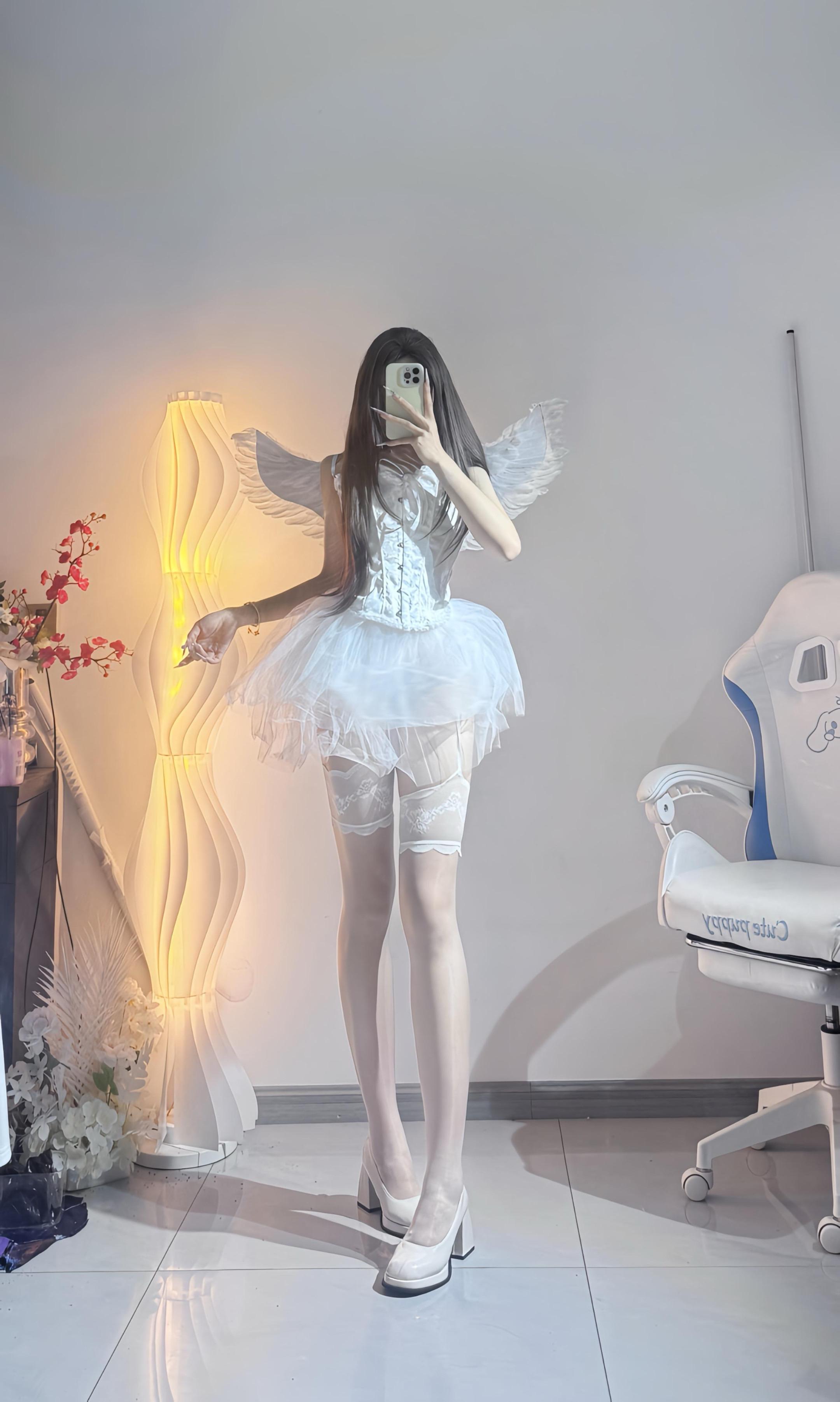 我喜欢对我好的人 喜欢爱我爱的很明显的人。